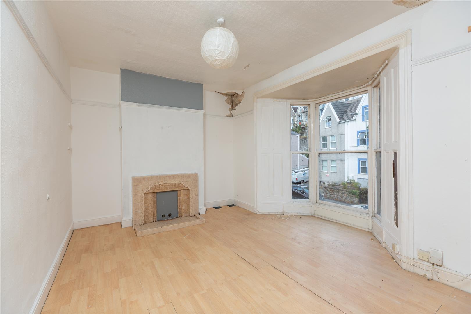 King Edward's Road, Swansea, SA1 4LL